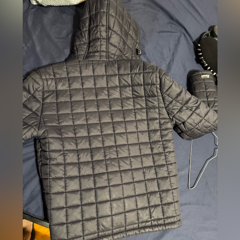 Puffer Jacket - Picture 3 of 3